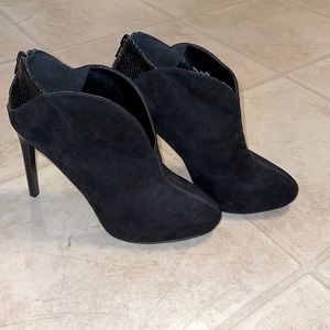 Nine West black heels